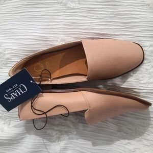 Chaps NWT nude Faux leather loafers flats